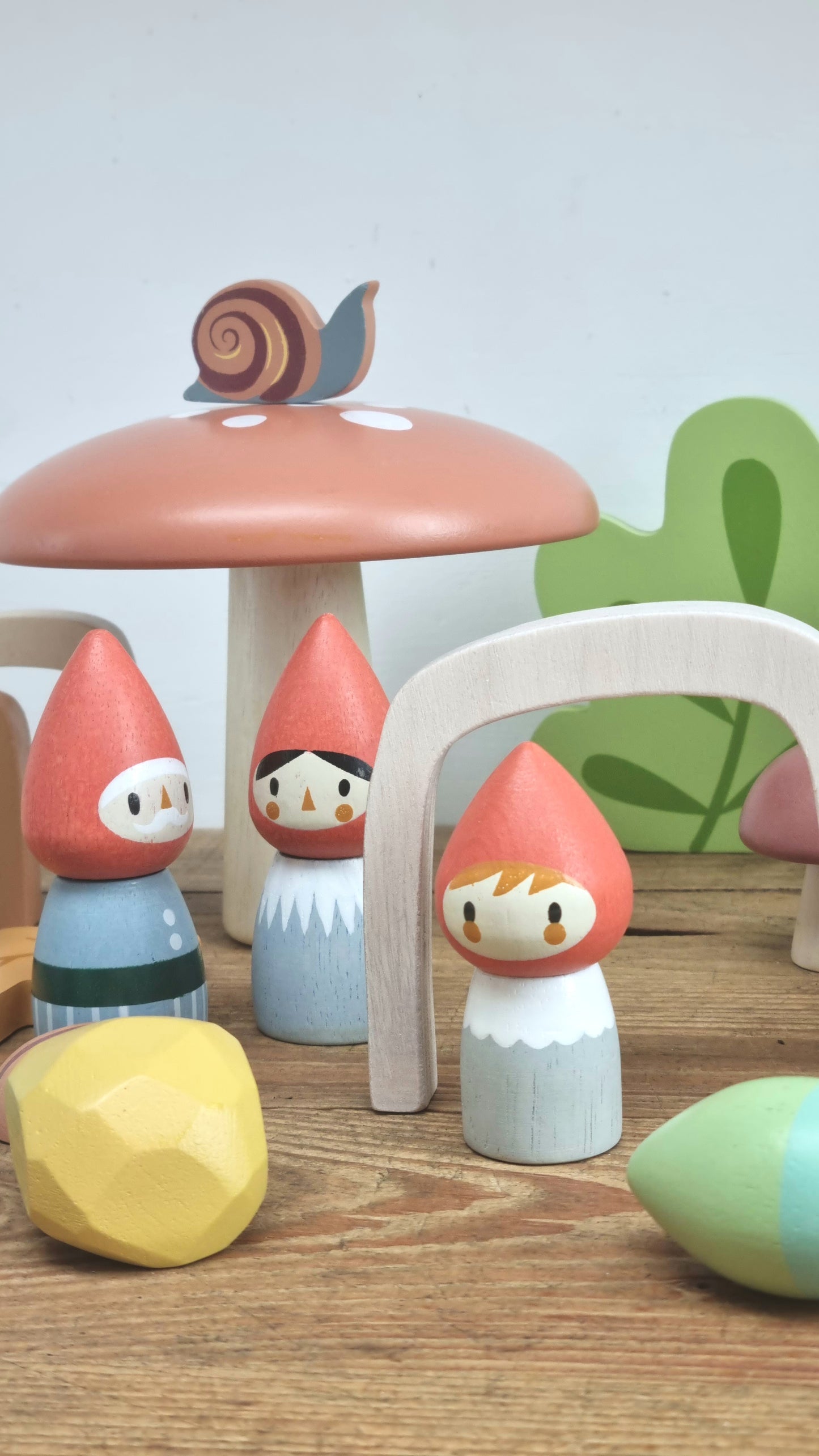 Gnome family