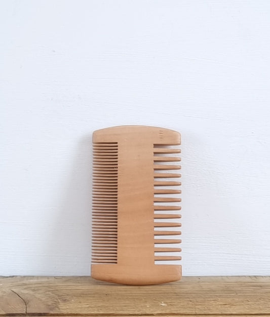 Beard comb