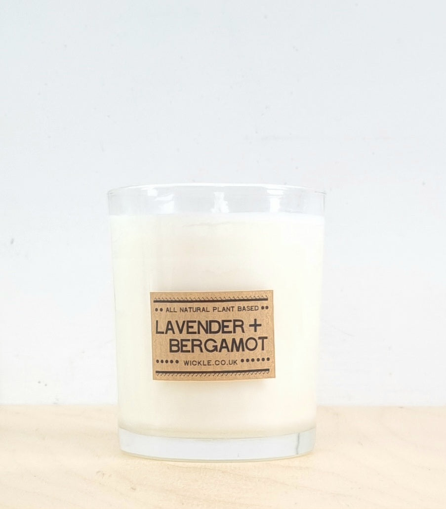 Essential oil scented candle