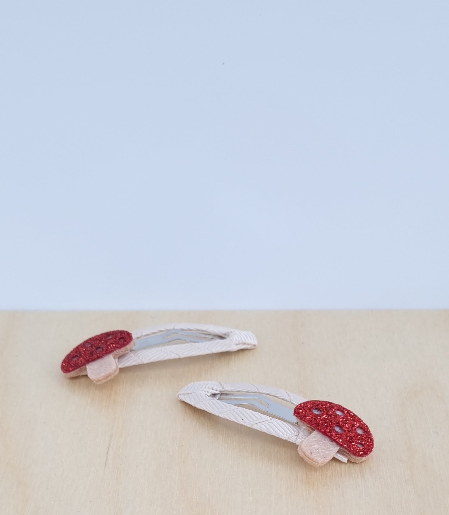 Hair clips