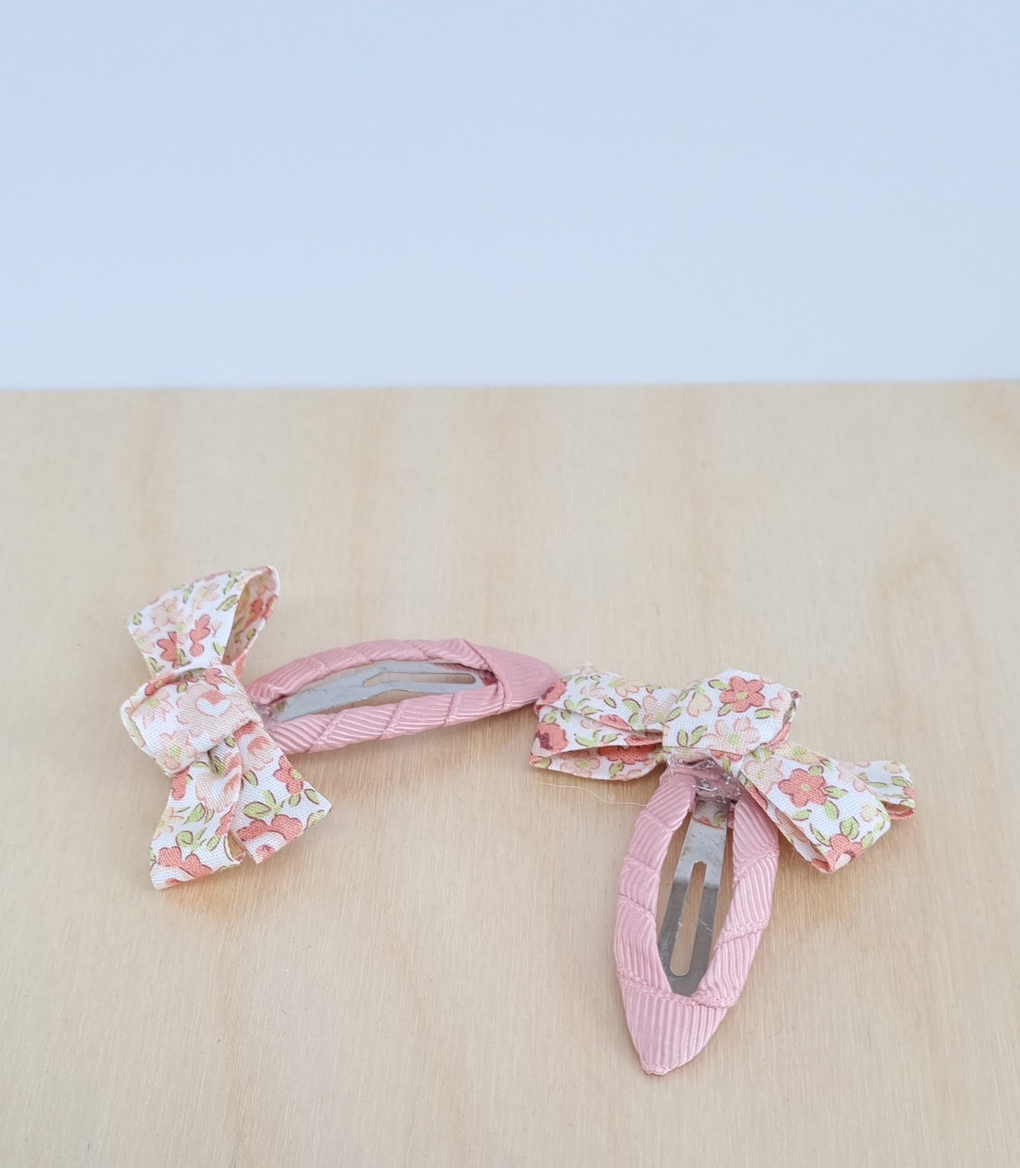 Hair clips