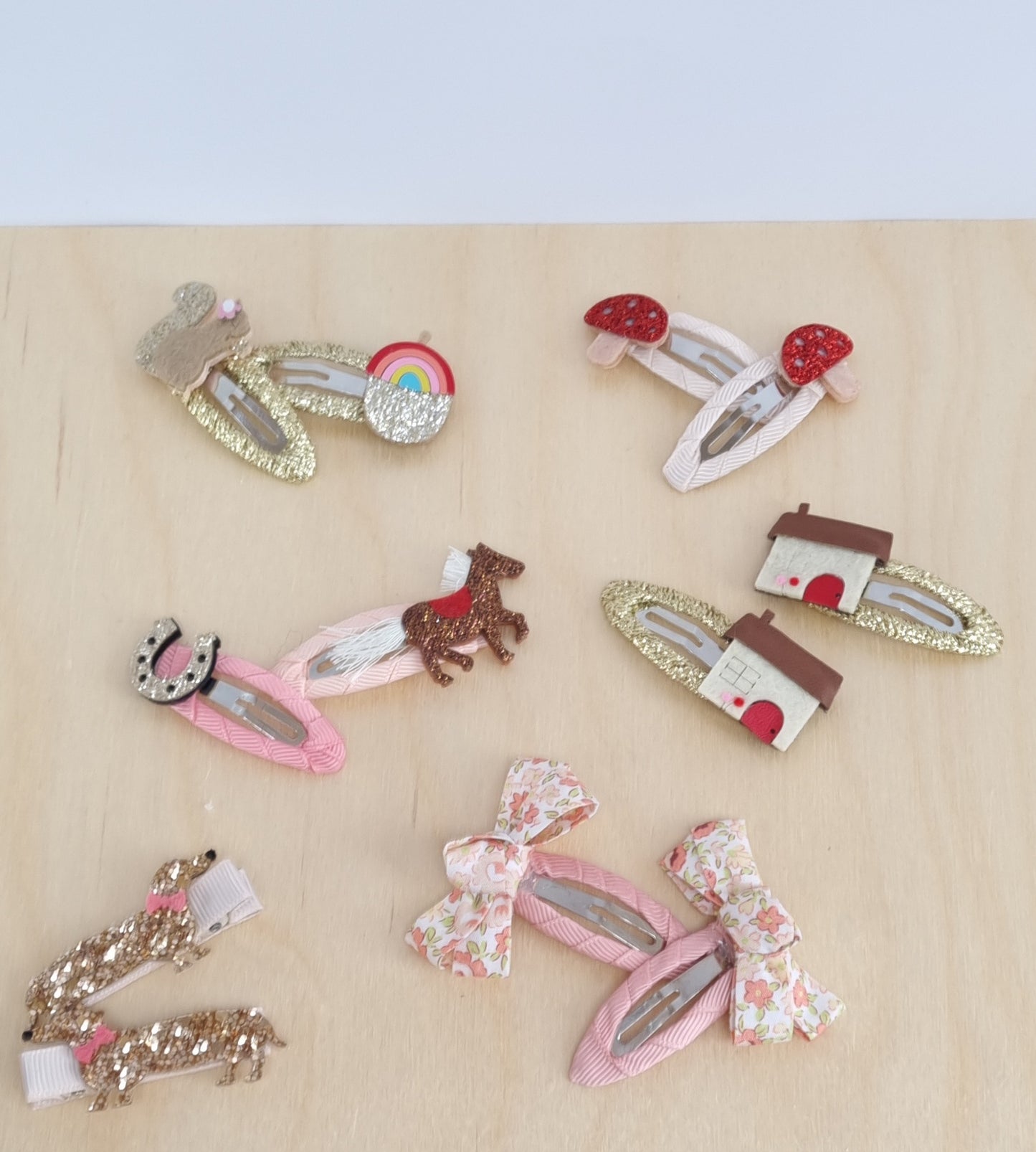Hair clips