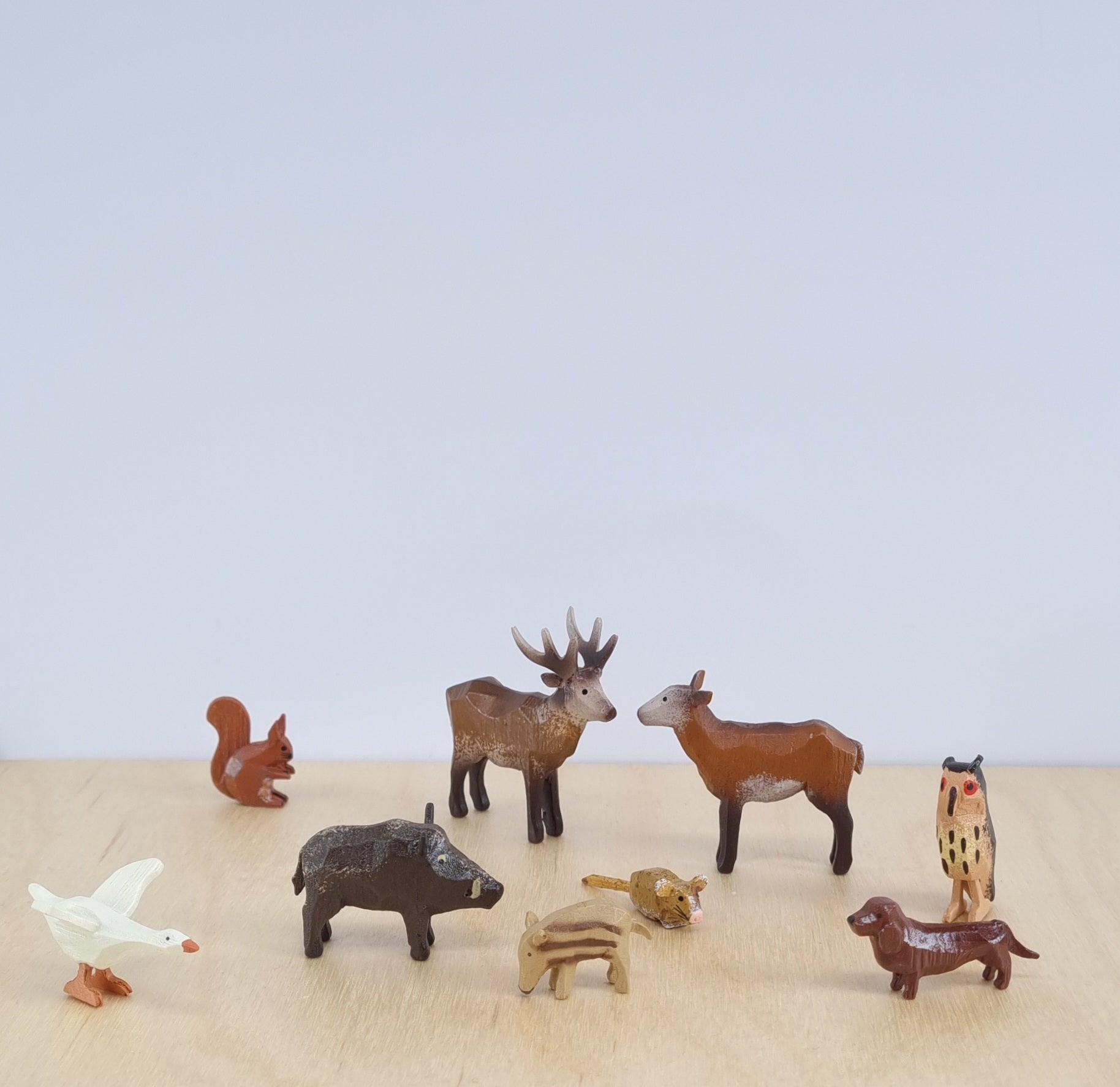 Miniature store wooden animals