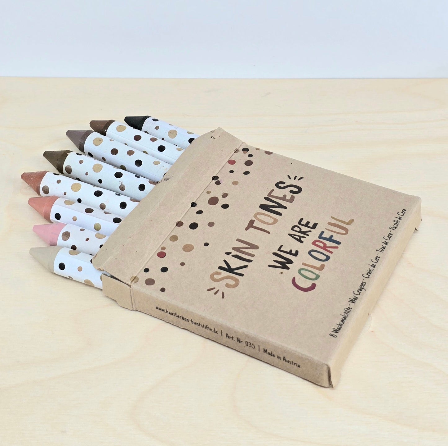 Skin tones crayons