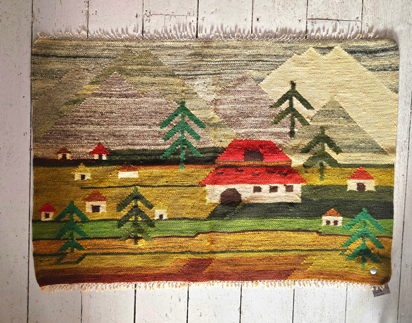 Vintage farmstead rug