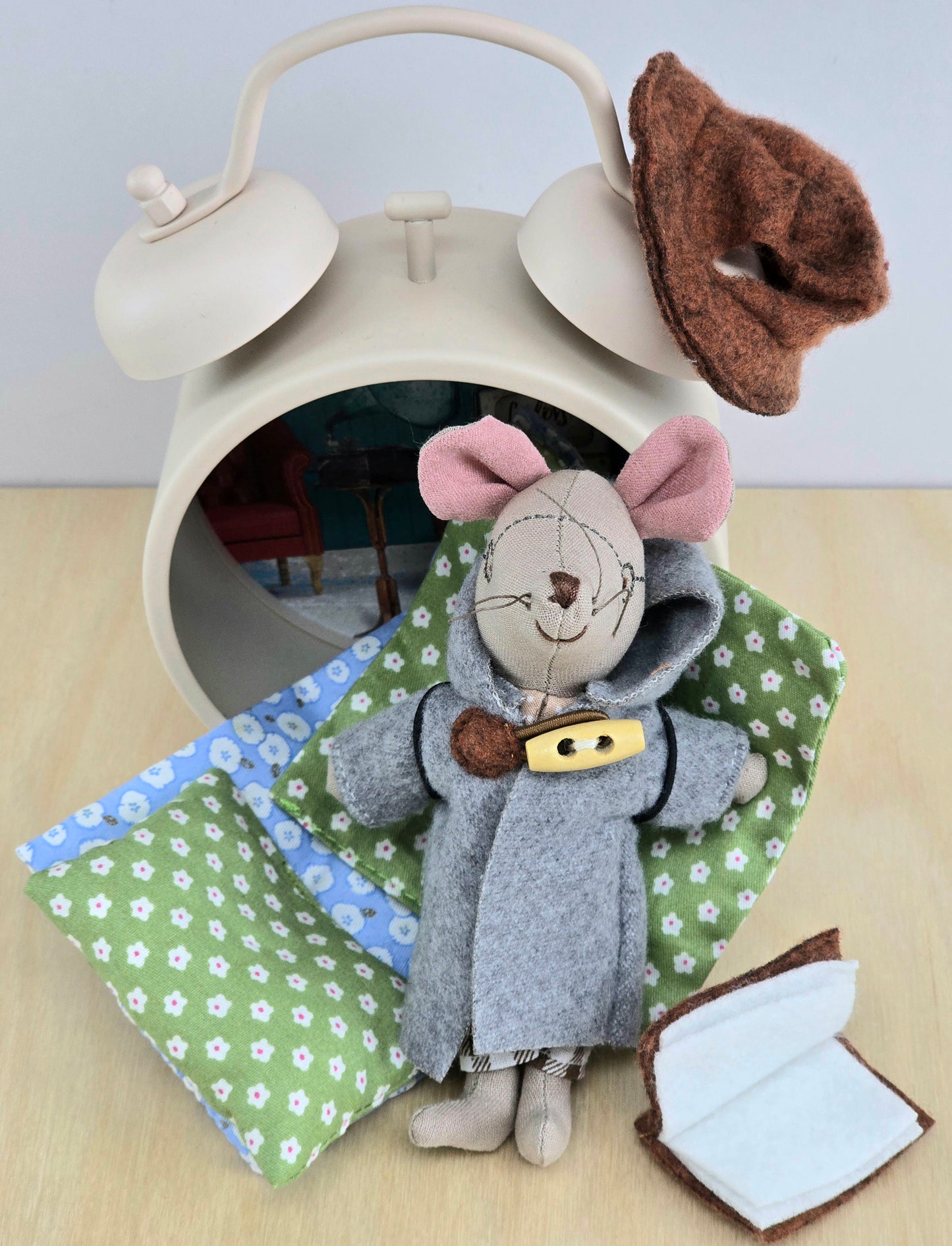 Time travelling mouse