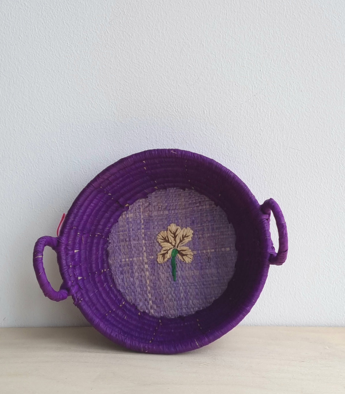 Mini raffia basket