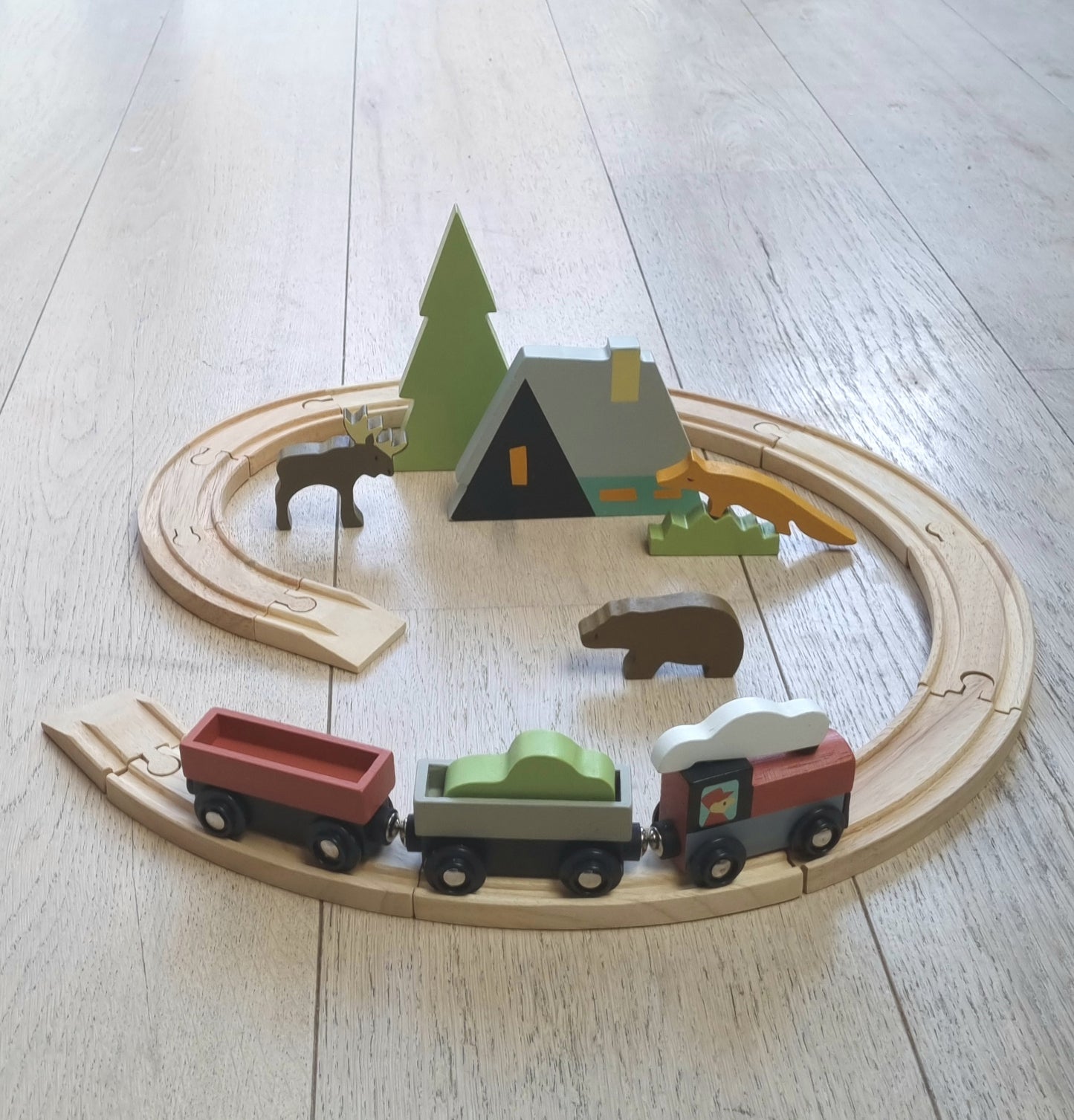Tree tops train set