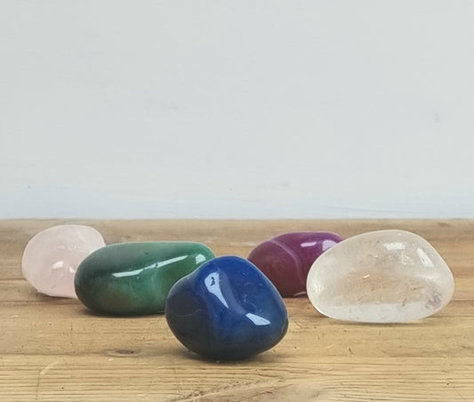 Loose, smooth crystal