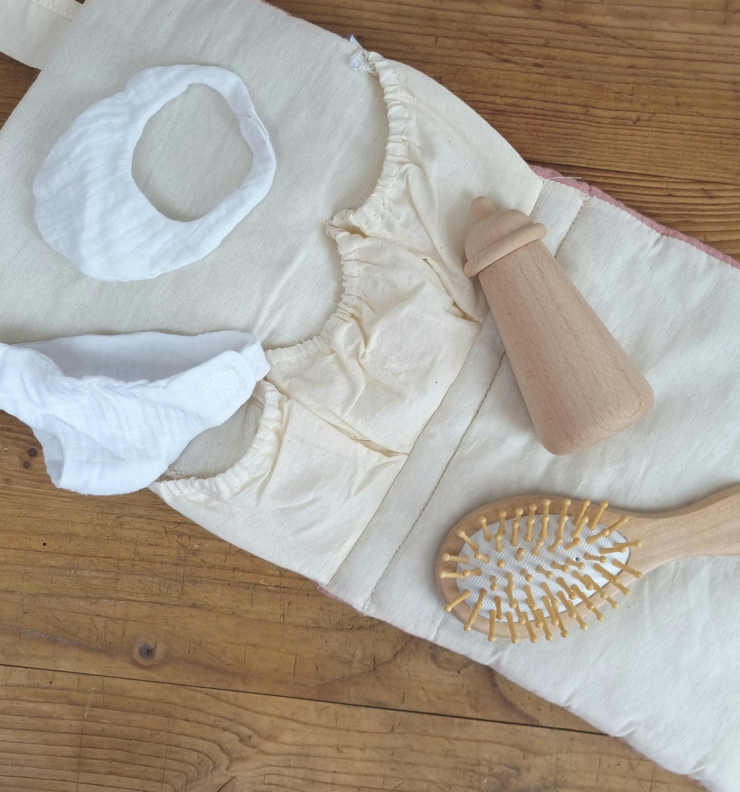 Baby doll changing and feeding bag