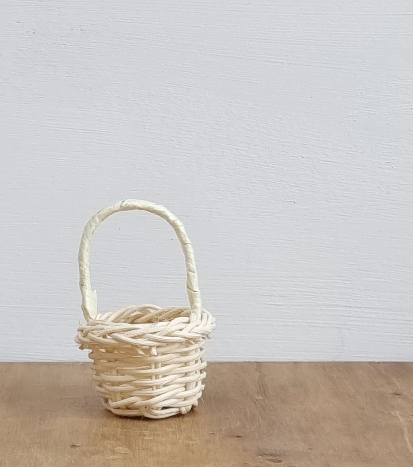 Mini basket