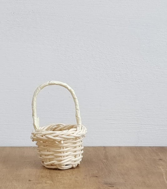 Mini basket