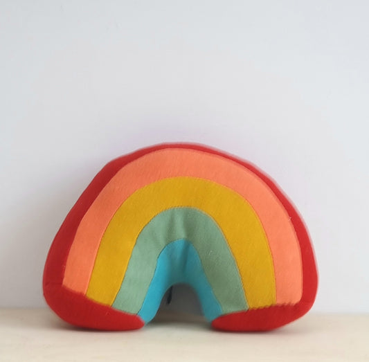 Cuddly rainbow
