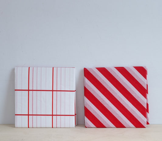Graphic tissue paper