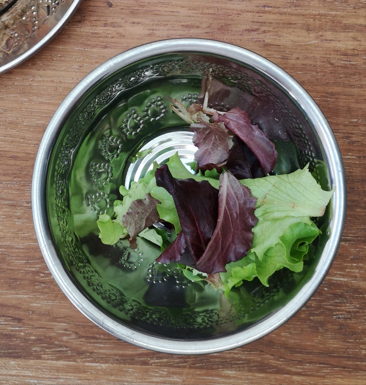 Stainless steel bowl