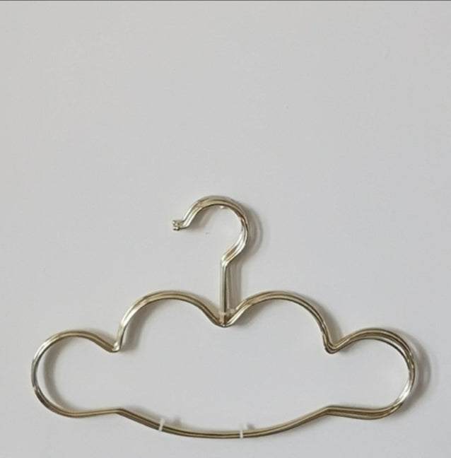 5 cloud hangers