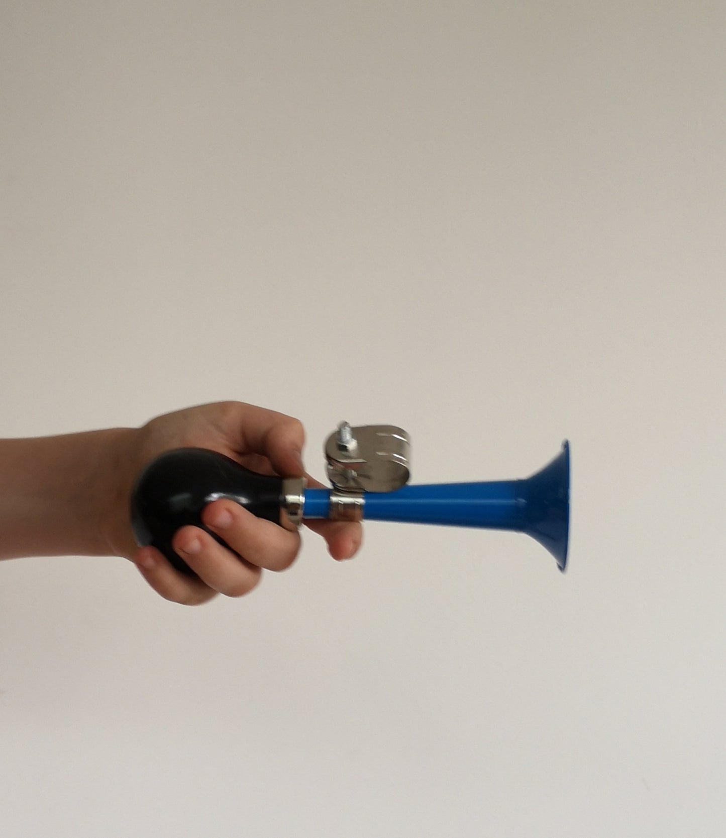 Bike horn