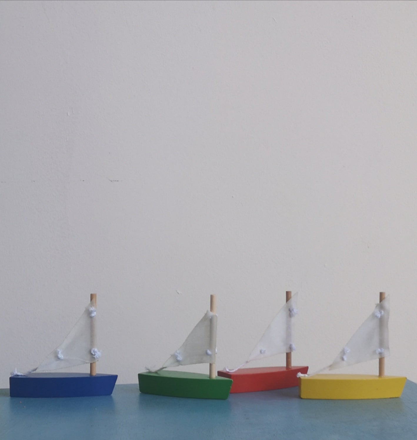 Mini sail boat