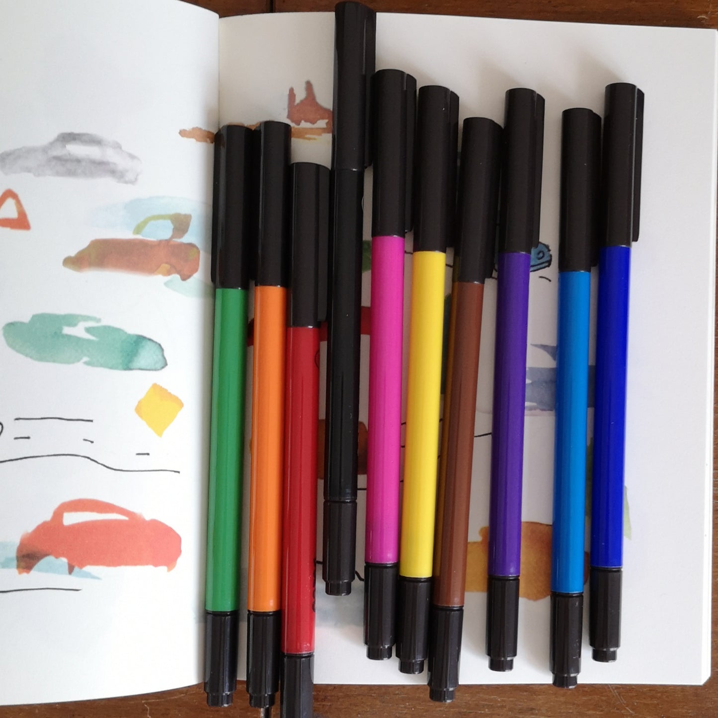10 felt tips