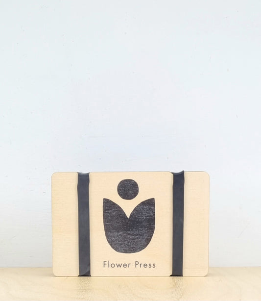 Pocket flower press