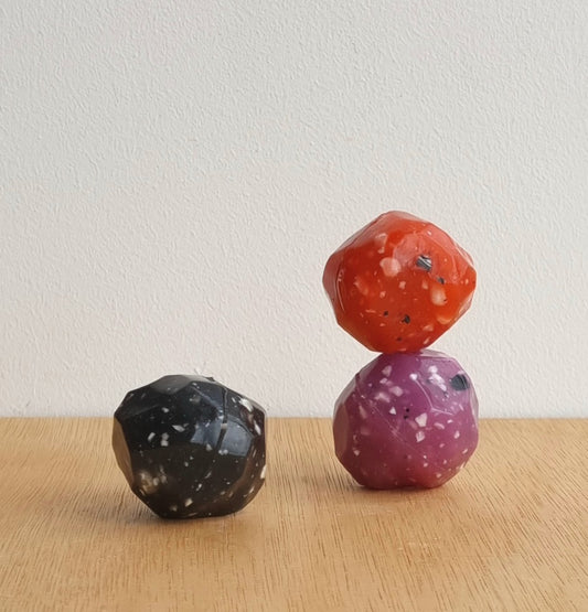 Bouncy meteor balls