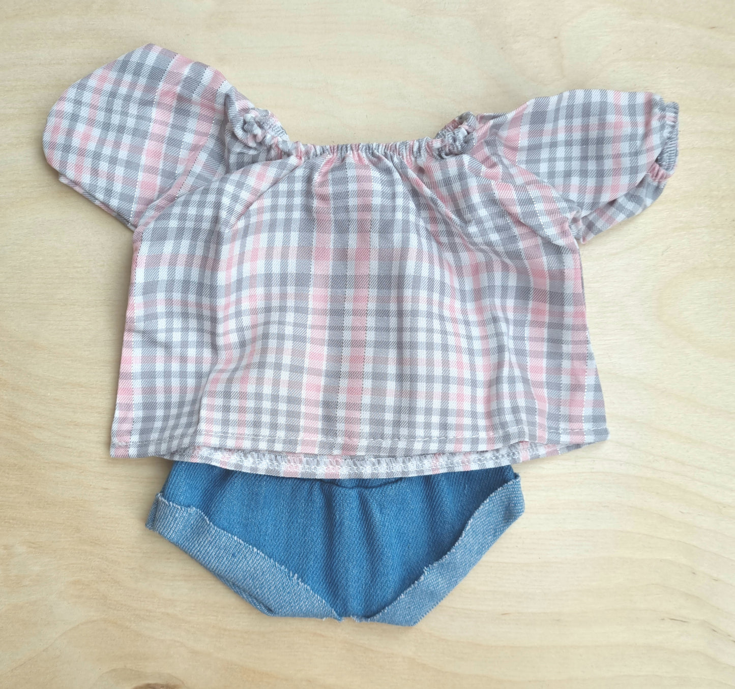 Baby doll clothes set