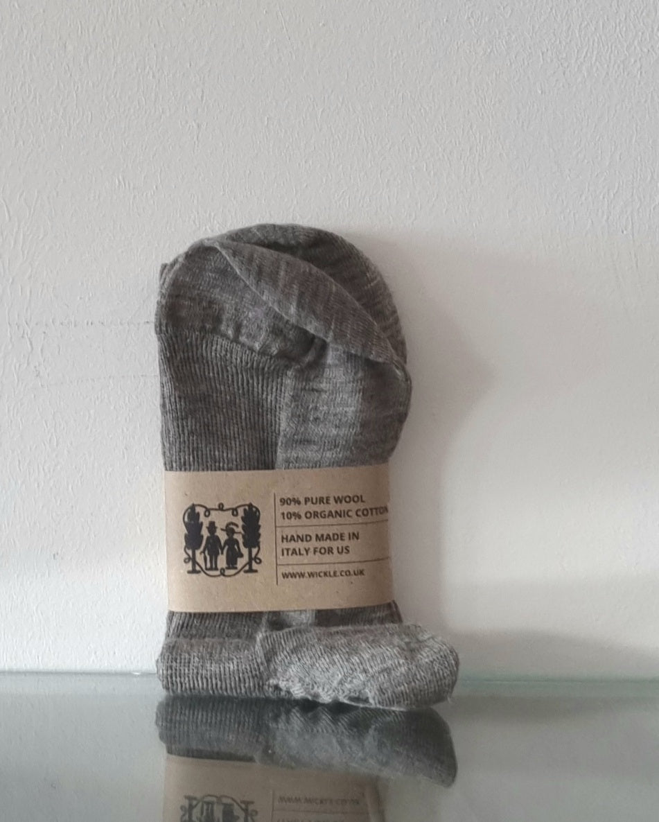 Wool and organic cotton smart socks