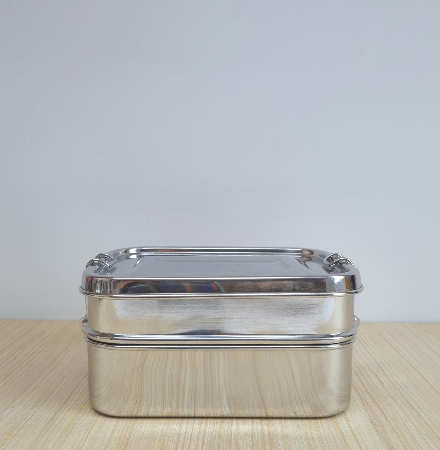 Leak resistant two tier lunch box - Buruni