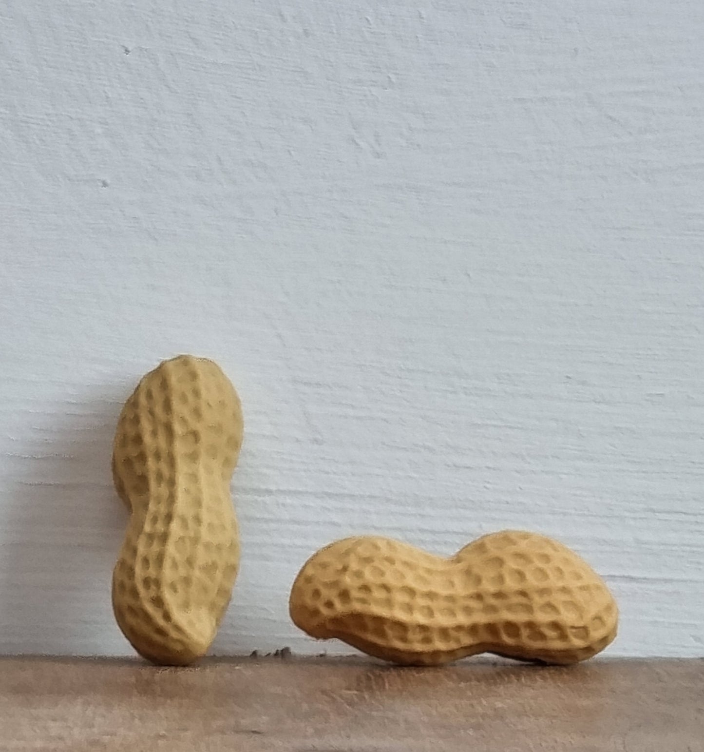 A pair of monkey nut rubbers