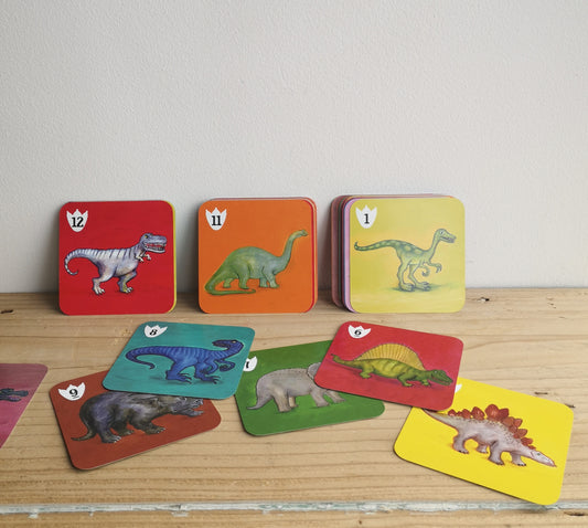 Batasaurus card game